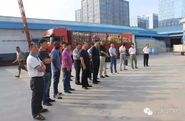 东山|记事|湖北省住建厅、设计院领导及专家一行 莅临星河集团参观指导